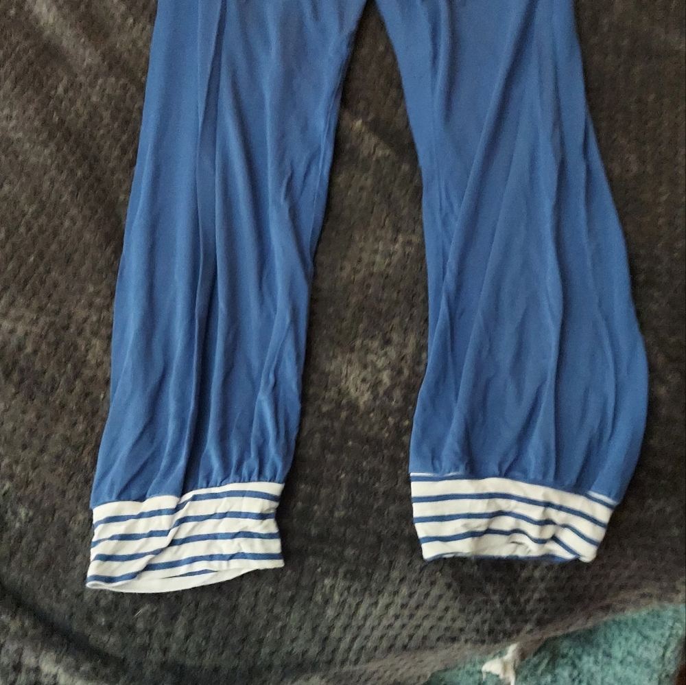 Pajama Set - Picture 5 of 5